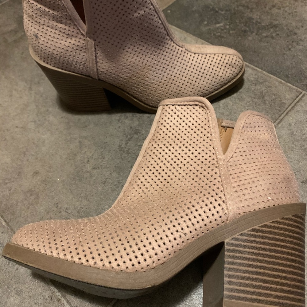 Dusty pink boots